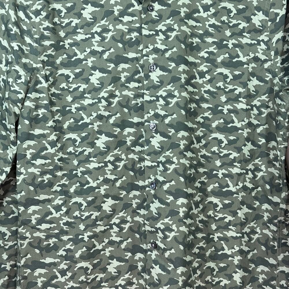 Men's Calvin Klein Slim Fit‎ Camouflage Button Down Shirt Size Medium - Picture 6 of 8